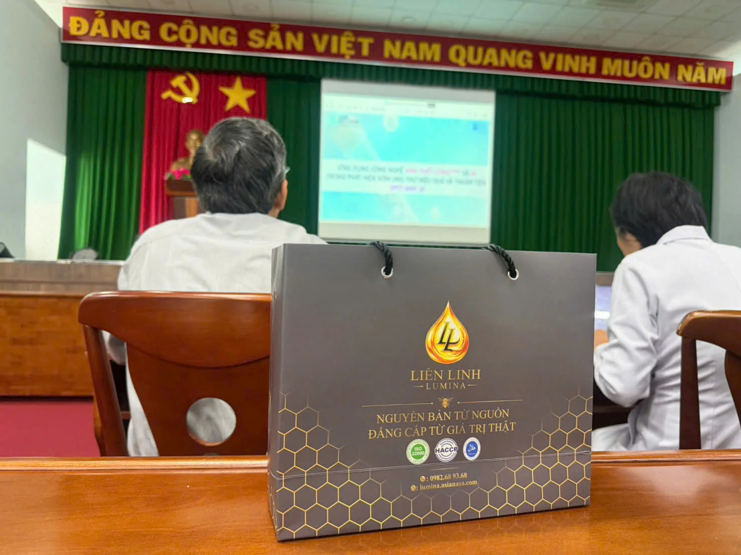 Hoạt động của Lumina